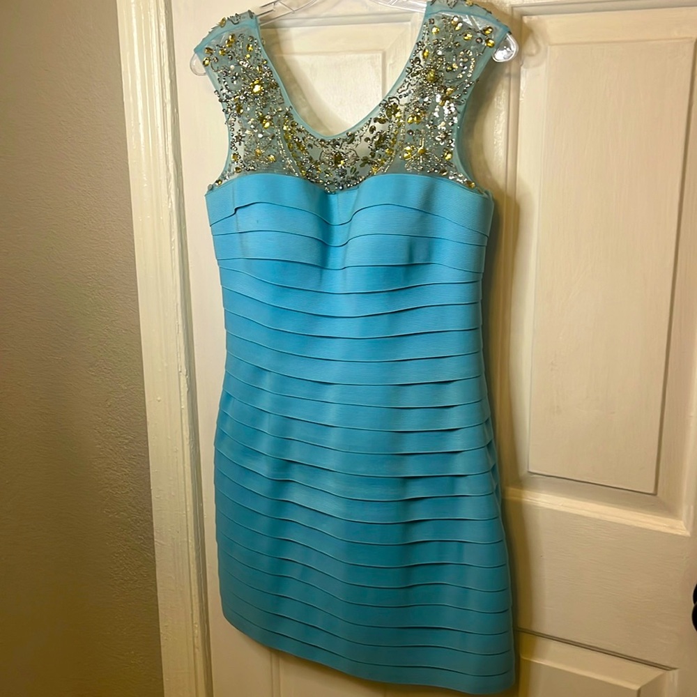 Sherri  Hill ribbed short baby blue dress with bling. Size 10/12